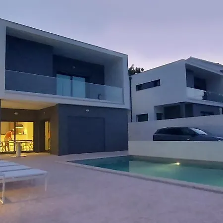 Gozo - New Luxury With Private Pool * Foz do Arelho